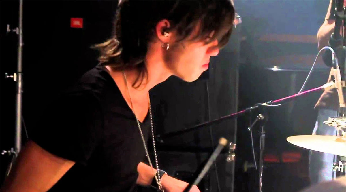 Load video: 